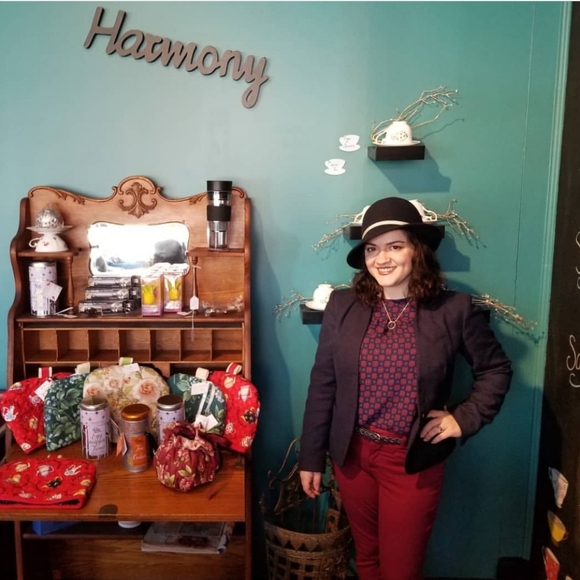 Ciao! I'm Alessandra 💛🌻 - Picture 8 of 16